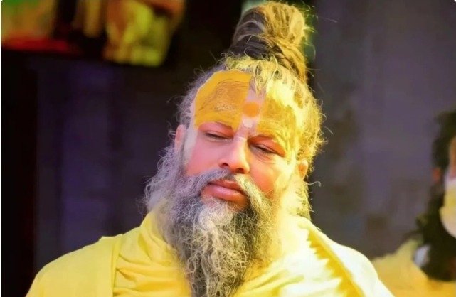 विवादों में घिरा प्रेमानंद महाराज का आश्रम, शिष्य की मौत के बाद युवती और बच्चा लापता होने का दावा
